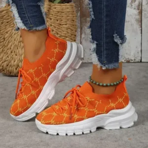 Moonfootprint Women Fashion Plus Size Casual Flying Woven Lace-Up Round Toe Sneakers