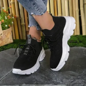 Moonfootprint Women Fashionable Casual Solid Color Lace-Up Sneakers