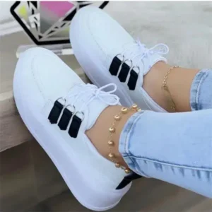 Moonfootprint Women Fashion Lace-Up Sneakers